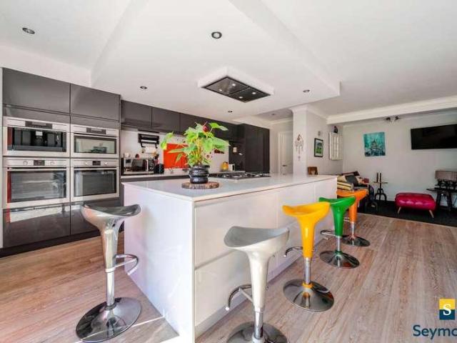 House for sale in Shalford, Westborough