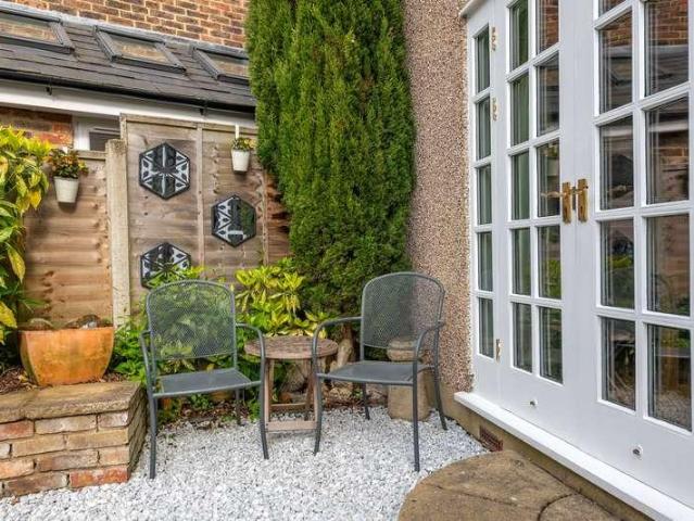 House for sale in Reffles Bridge, Red Hill