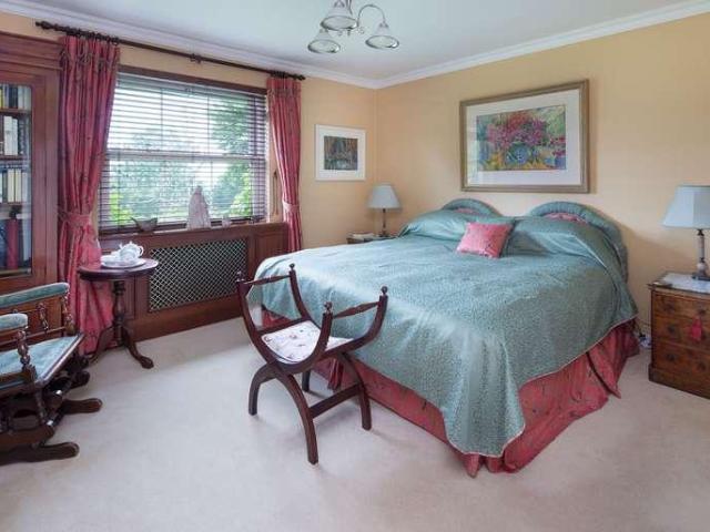 House for sale in Evershot, Oxfordshire