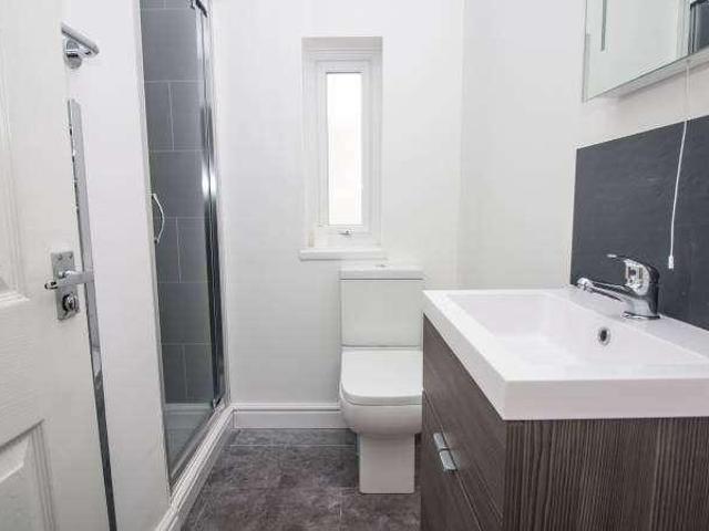 House for sale in Kensington, Calderstones