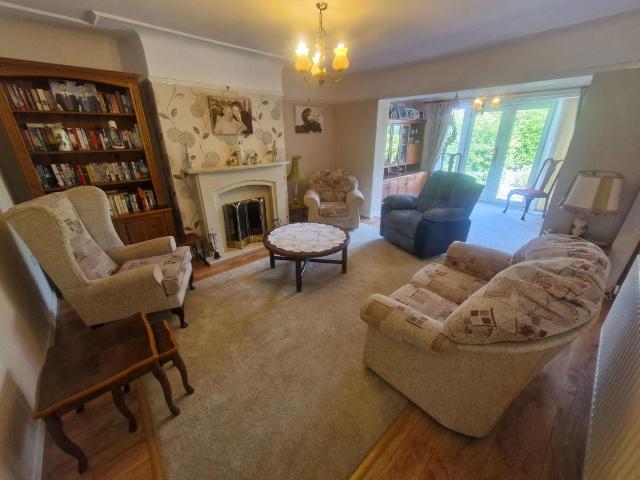 House for sale in Liverpool, Kennessee Green