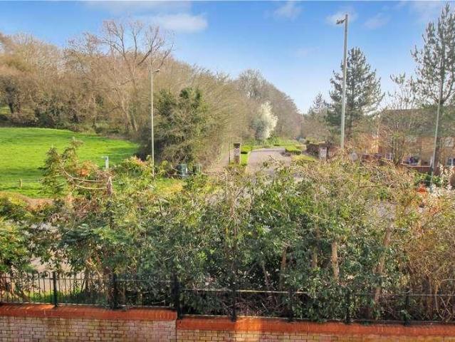 House for sale in St Andrews Ridge, Abbey Mead