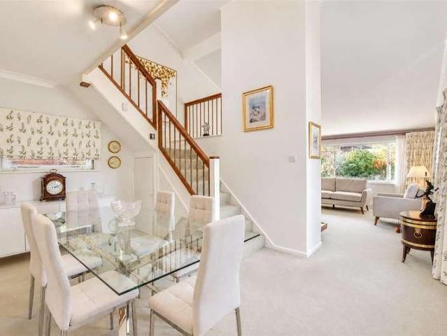 House for sale in Blackheath Village, Greater London