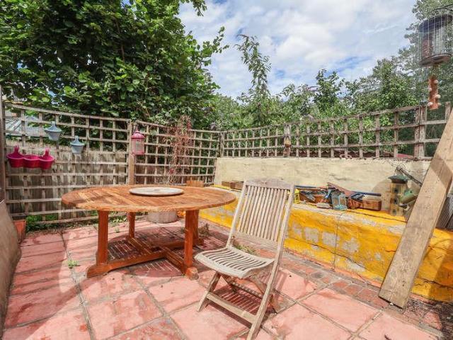 House for sale in Berrylands, Greater London