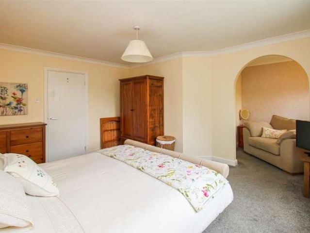 House for sale in Carleton, West Yorkshire