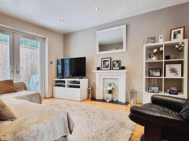 House for sale in Silsoe, Bedfordshire
