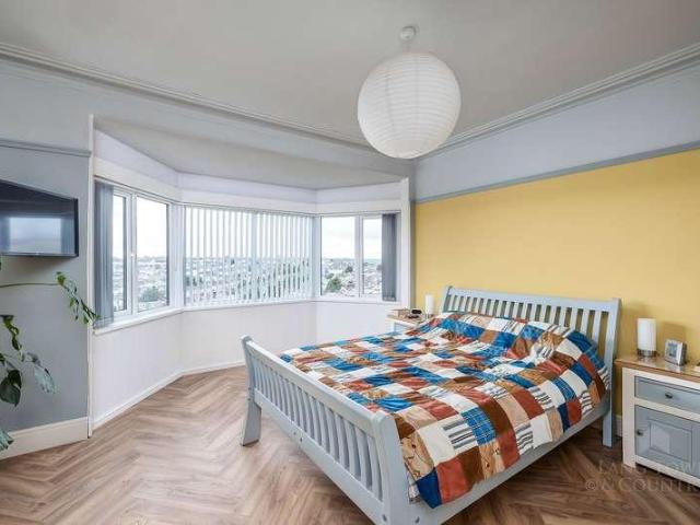 House for sale in Mount Wise