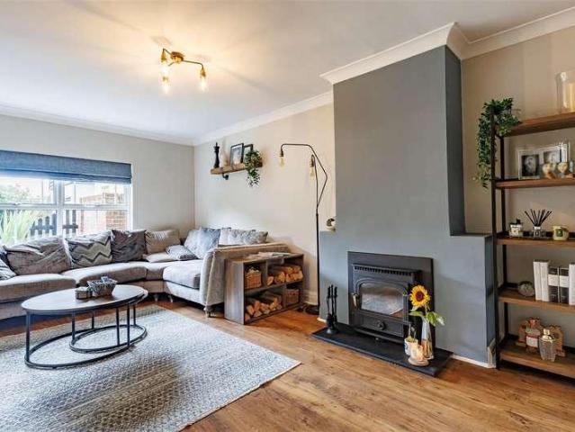 House for sale in Epping Green, Epping