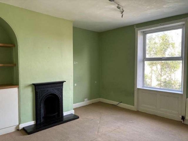 House for sale in Gledholt, Huddersfield