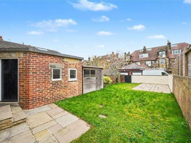 House for sale in Oatlands, Harrogate