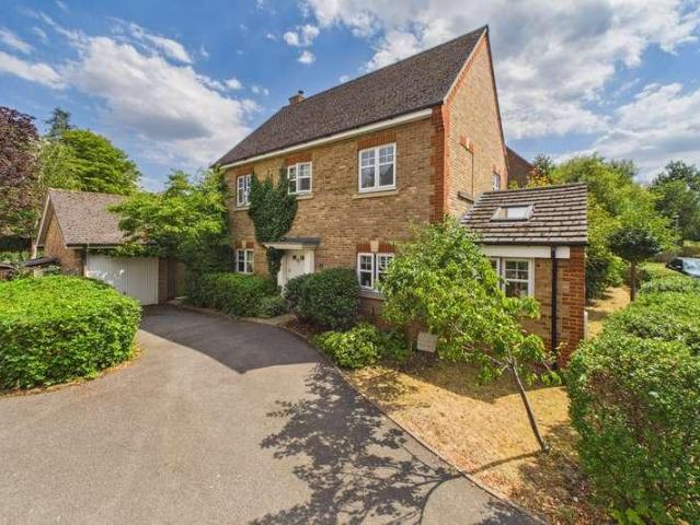 House for sale in Newell Green