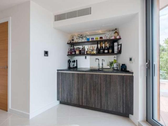 House for sale in Canford Cliffs, Poole