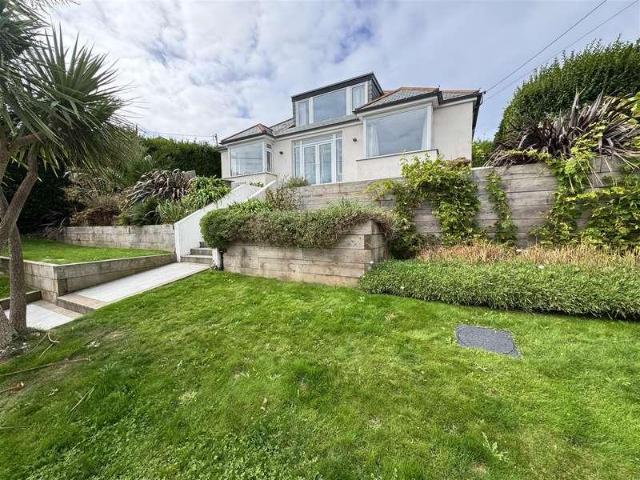 House for sale in Perranporth, Perranzabuloe