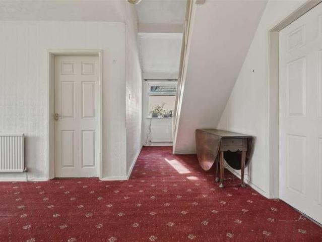 House for sale in Hurdsfield, Macclesfield
