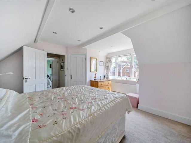 House for sale in Westfield, Woking