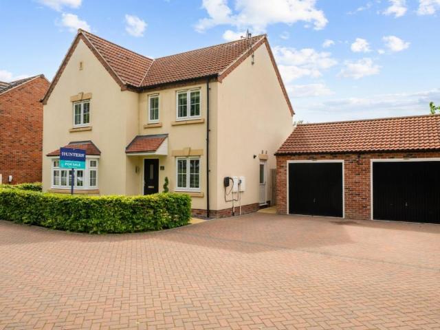 House for sale in Ulleskelf, North Yorkshire