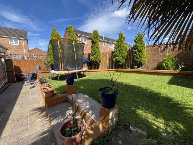 House for sale in Georgia, Greater Manchester