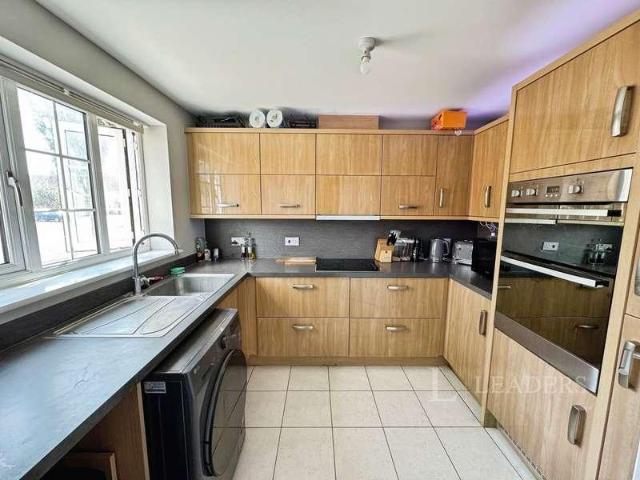 House for sale in Dale Hill, Essex