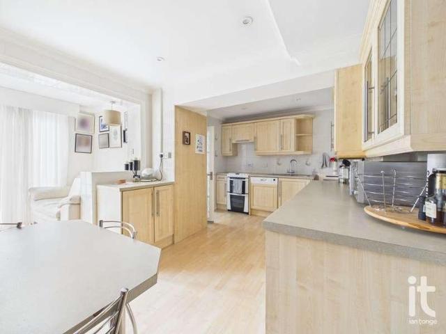 House for sale in Hazel Grove, Greater Manchester
