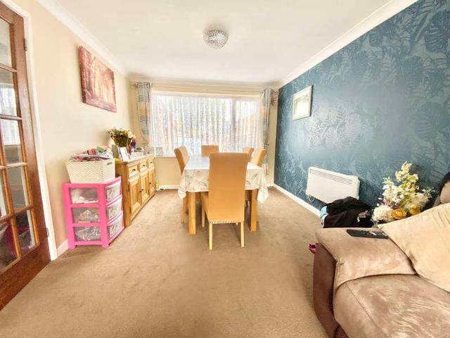 House for sale in Tricketts Cross, Ferndown