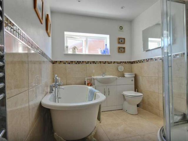 House for sale in Tickton, East Riding Of Yorkshire