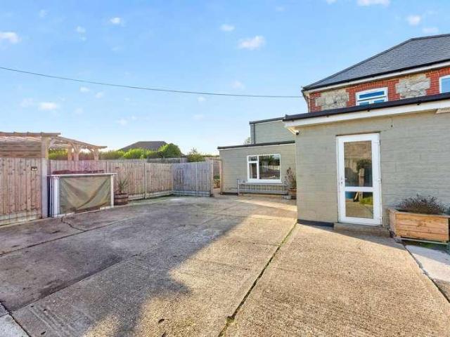 House for sale in Newbridge, Shalfleet