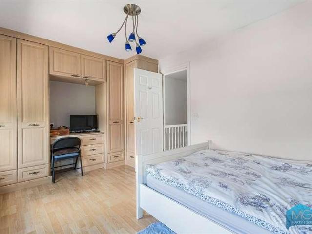 House for sale in Muswell Hill, Greater London