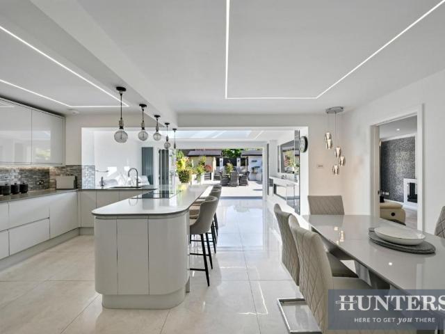 House for sale in West Ewell, Ewell