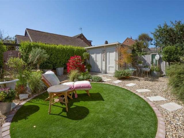 House for sale in Hampton, The Bridge