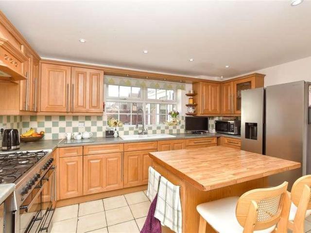 House for sale in Minster-on-Sea, Oad Street