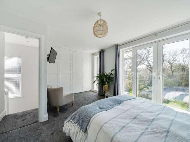 House for sale in Row Town, Surrey