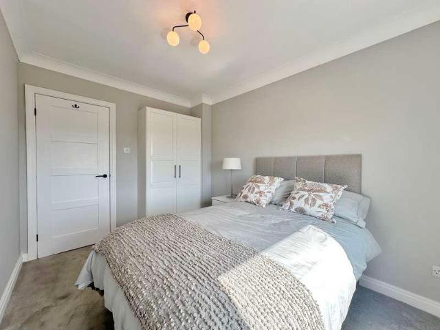 House for sale in Neston, Parkgate