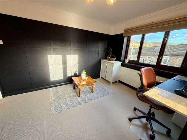 House for sale in Penygraig