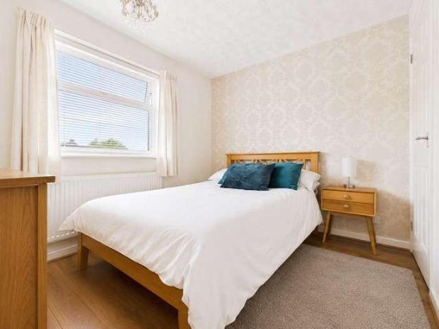 House for sale in Holybrook, West Berkshire