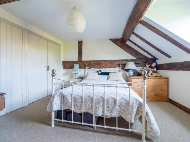 House for sale in Luston
