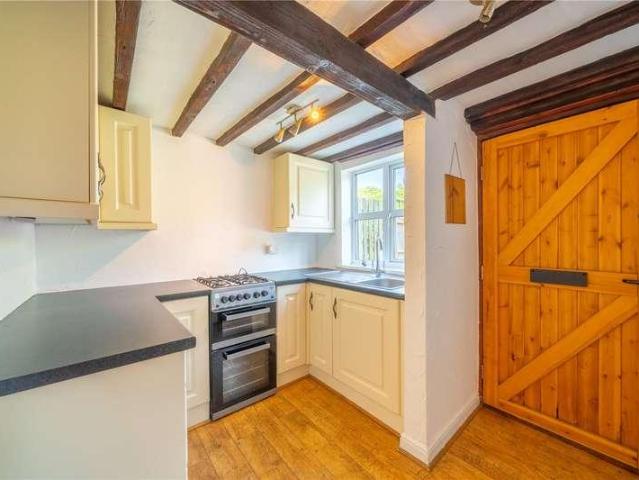 House for sale in Barton In Fabis, East Midlands