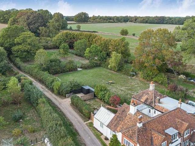 House for sale in Checkendon, South Oxfordshire
