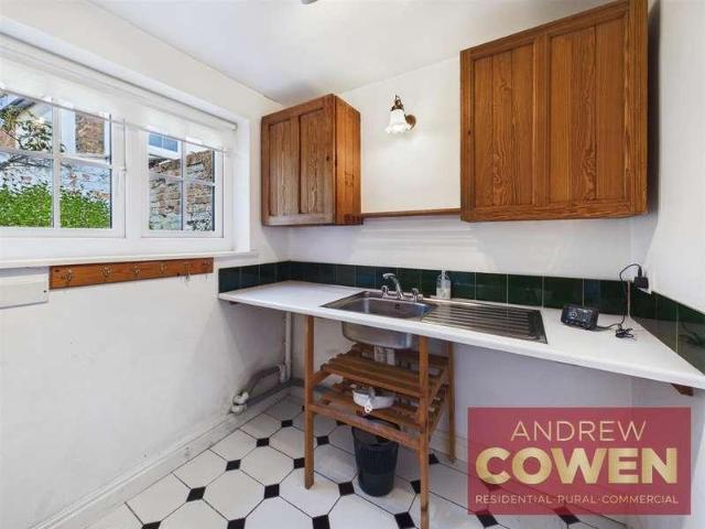House for sale in Newby and Scalby, North Yorkshire