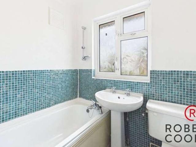 House for sale in Hayes, Greater London