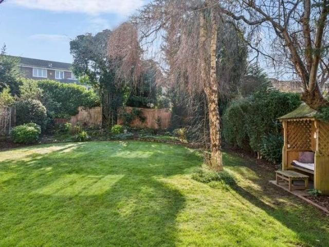 House for sale in Chalfont St. Peter, Denham