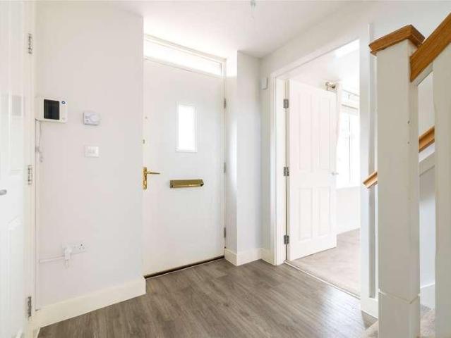 House for sale in Elmfield, Leicestershire