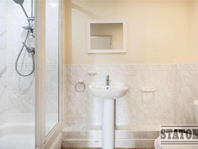 House for sale in Cockfosters, Greater London
