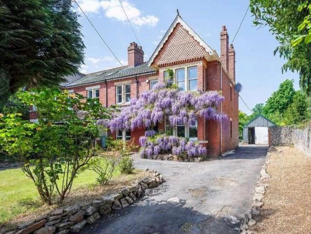 House for sale in St Andrew's Major, Wales
