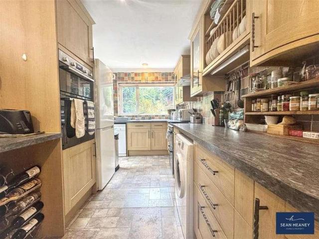 House for sale in High Barnet, Greater London