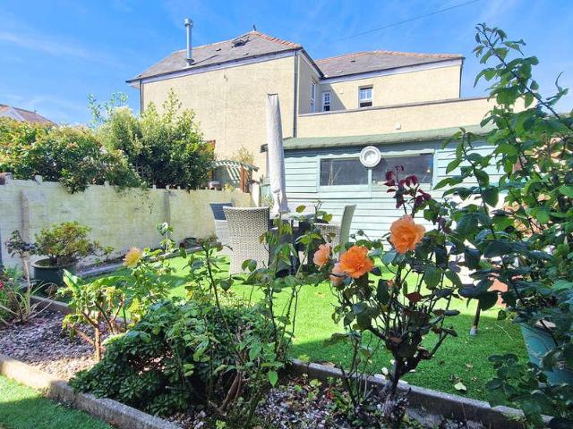 House for sale in Porthcawl, Nottage