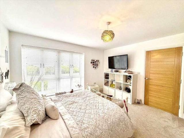 House for sale in Berry Hill, Potters Corner