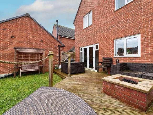 House for sale in Clwyd