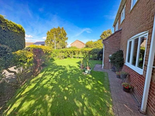 House for sale in Seacroft, Belleau