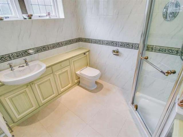 House for sale in Newmillerdam, West Yorkshire