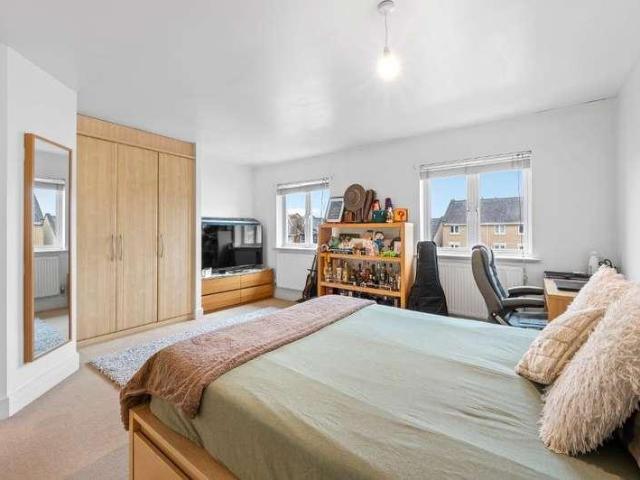 House for sale in Summerstown, Upper Tooting